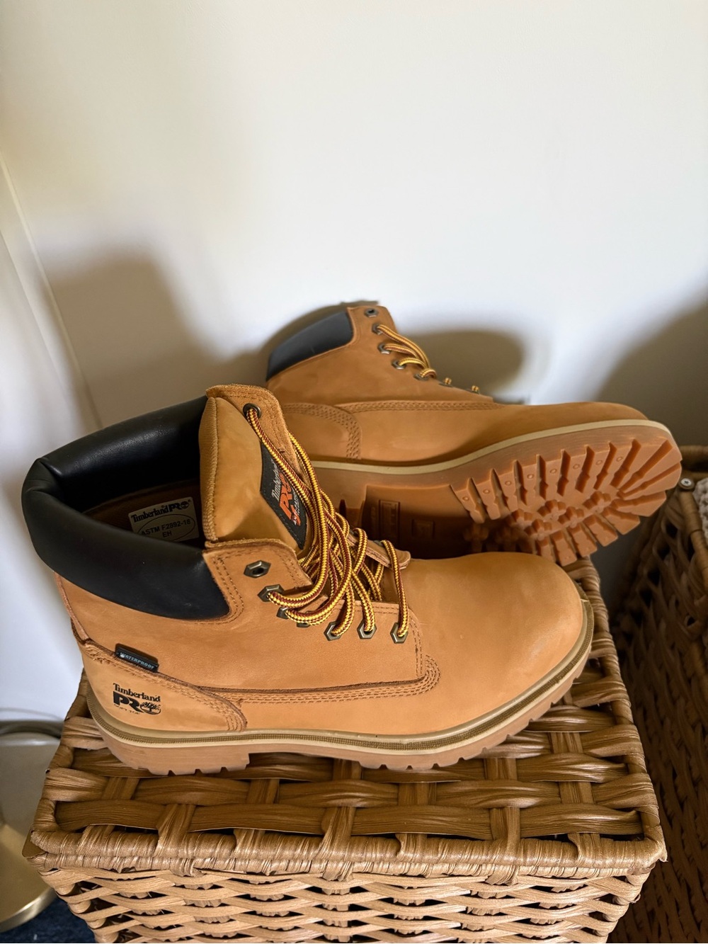 Timberland Wheat Nubuck Work Boots - Tan/Black Collar